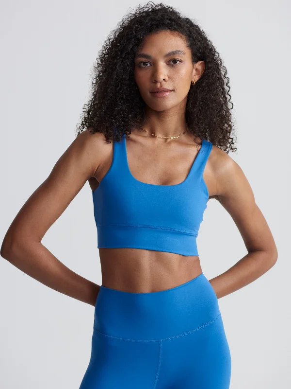 Multi-Strap Striped Sports Bra for Design -Varley Freesoft Cori Bra - High Tide